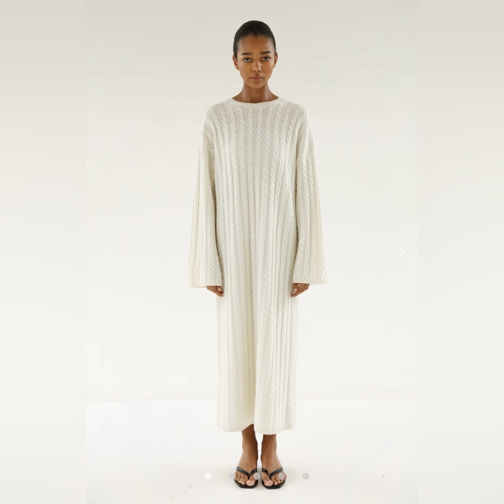 Elegant White Maxi Dress